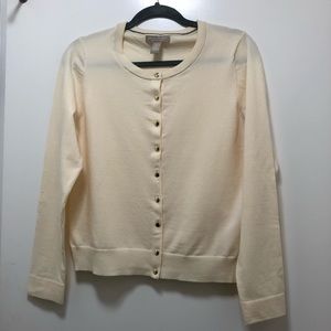 Banana Republic cream colored cardigan